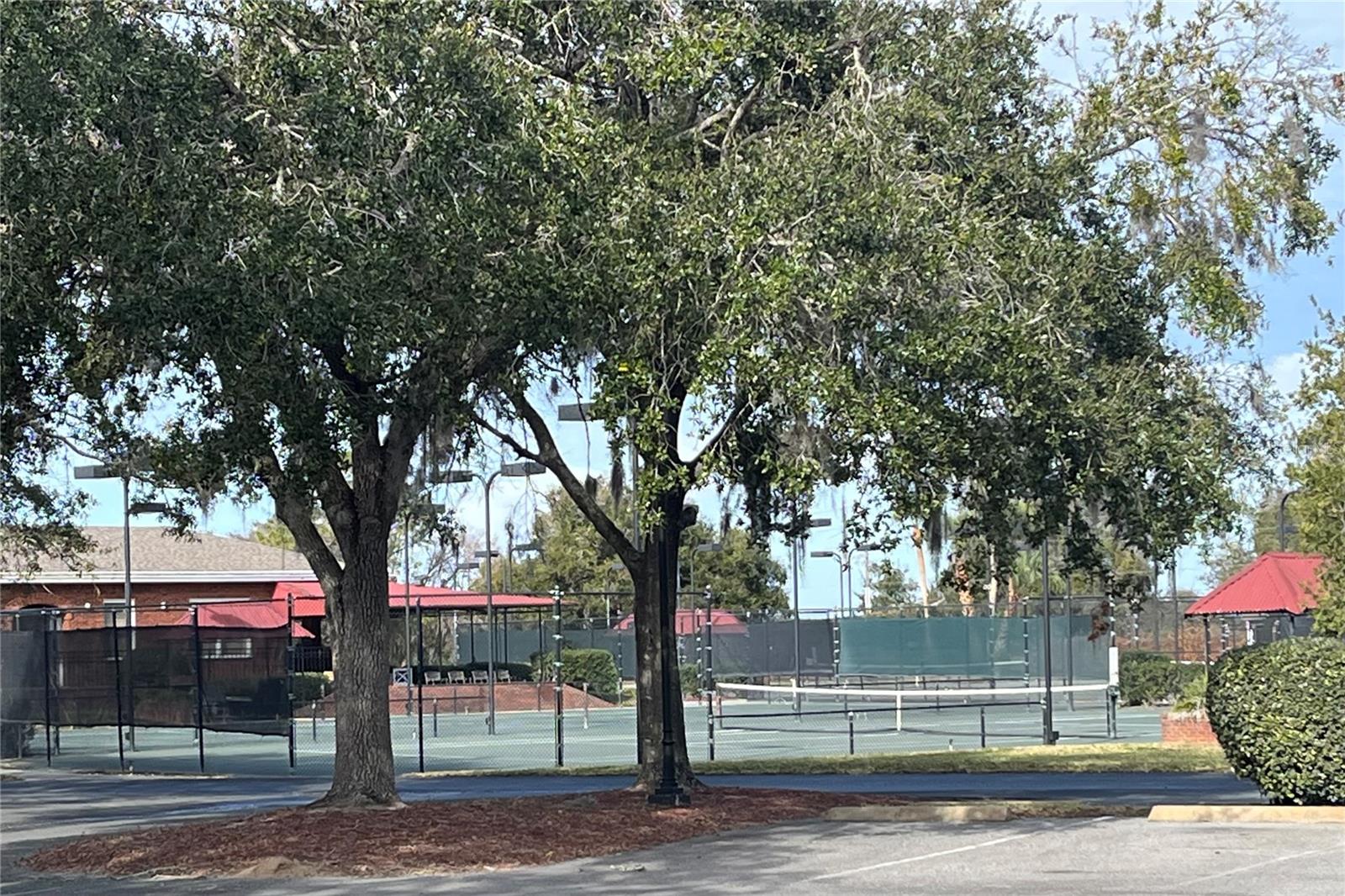 HARBOR HILLS - Residential
