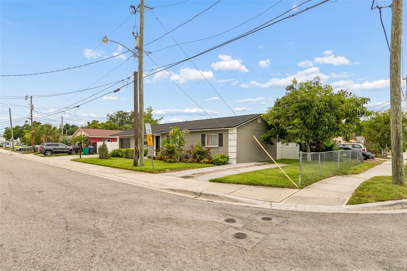 CLARK MOUNTS RESUBDIVIDED - Residential