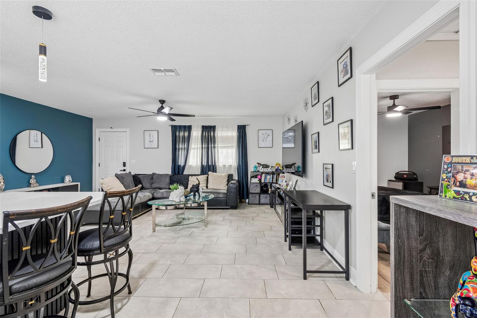 CLARK MOUNTS RESUBDIVIDED - Residential