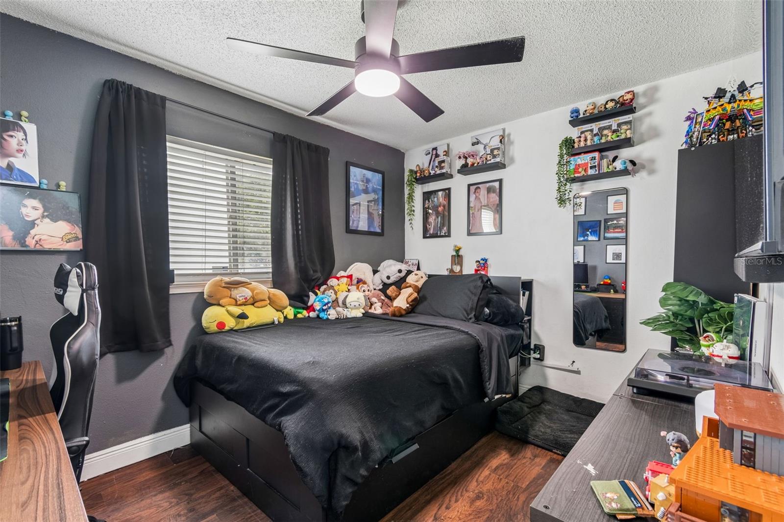 CLARK MOUNTS RESUBDIVIDED - Residential