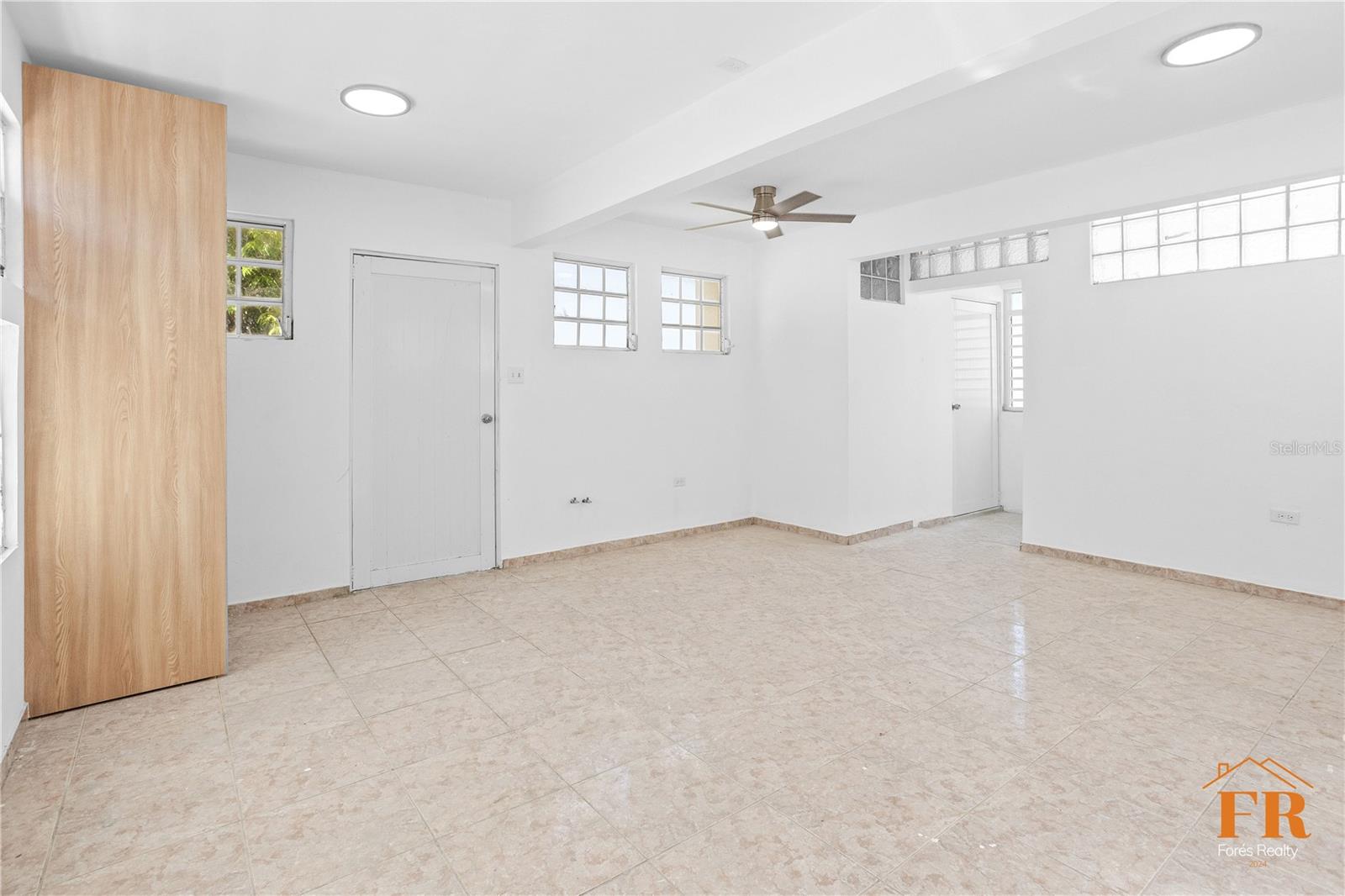 QUEBRADA MALA - Residential Lease