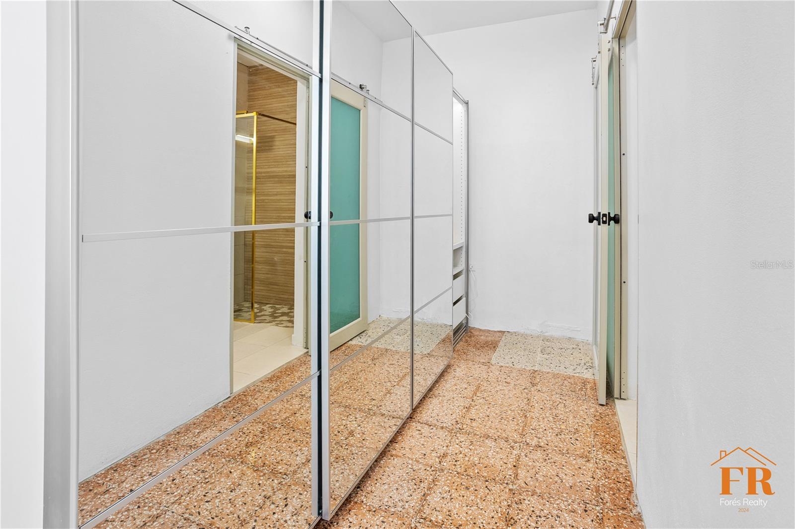 QUEBRADA MALA - Residential Lease