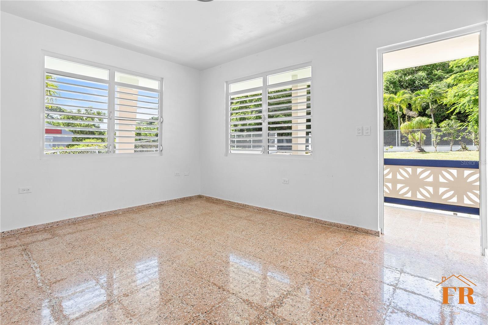 QUEBRADA MALA - Residential Lease