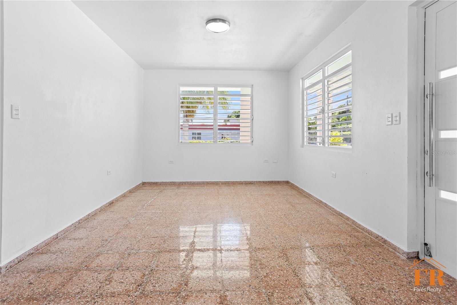 QUEBRADA MALA - Residential Lease