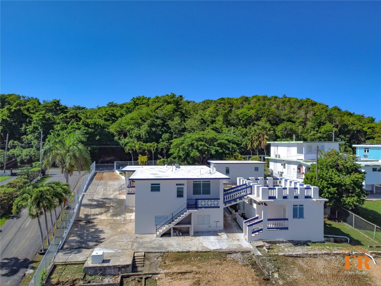 QUEBRADA MALA - Residential Lease