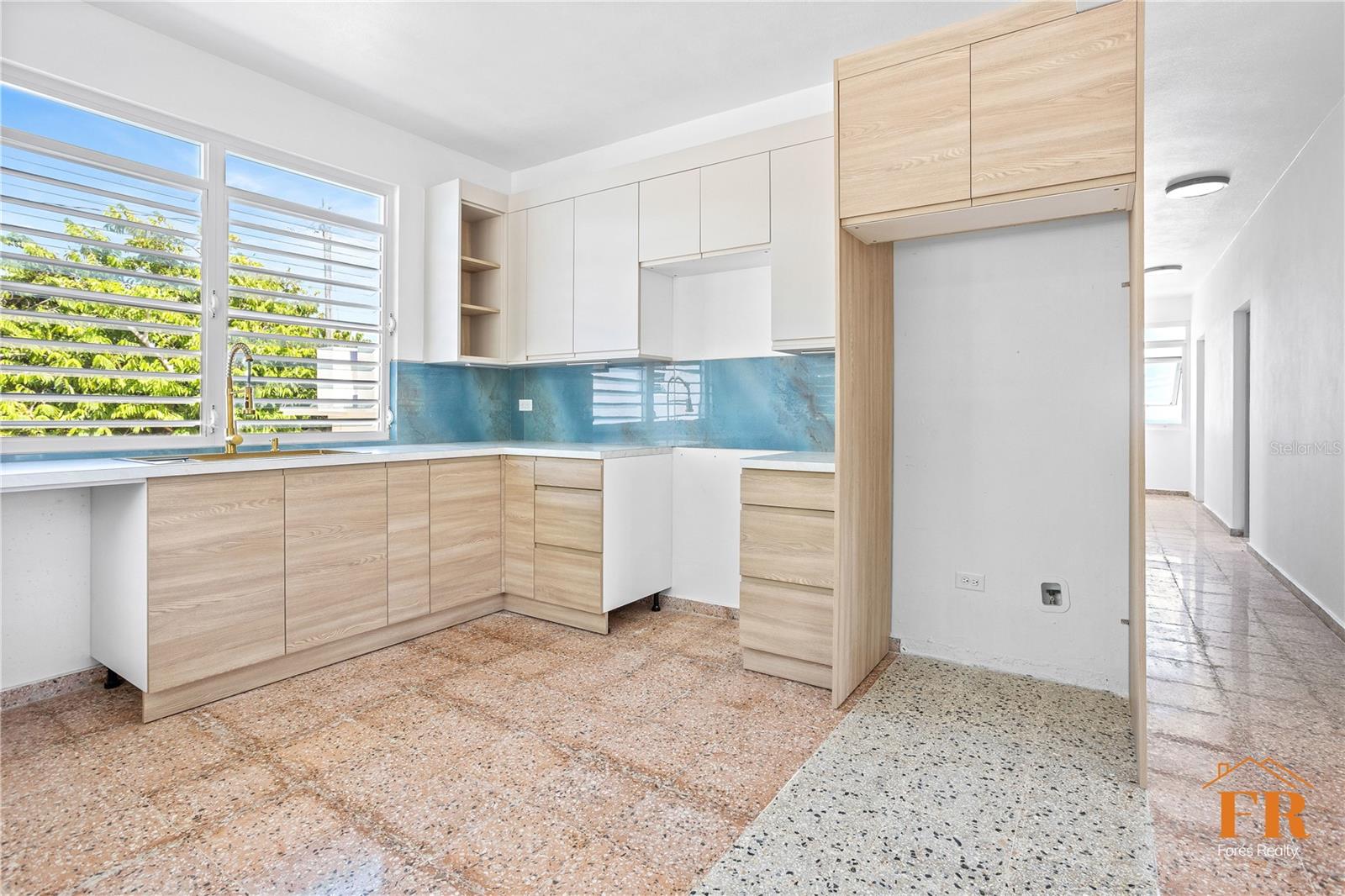 QUEBRADA MALA - Residential Lease