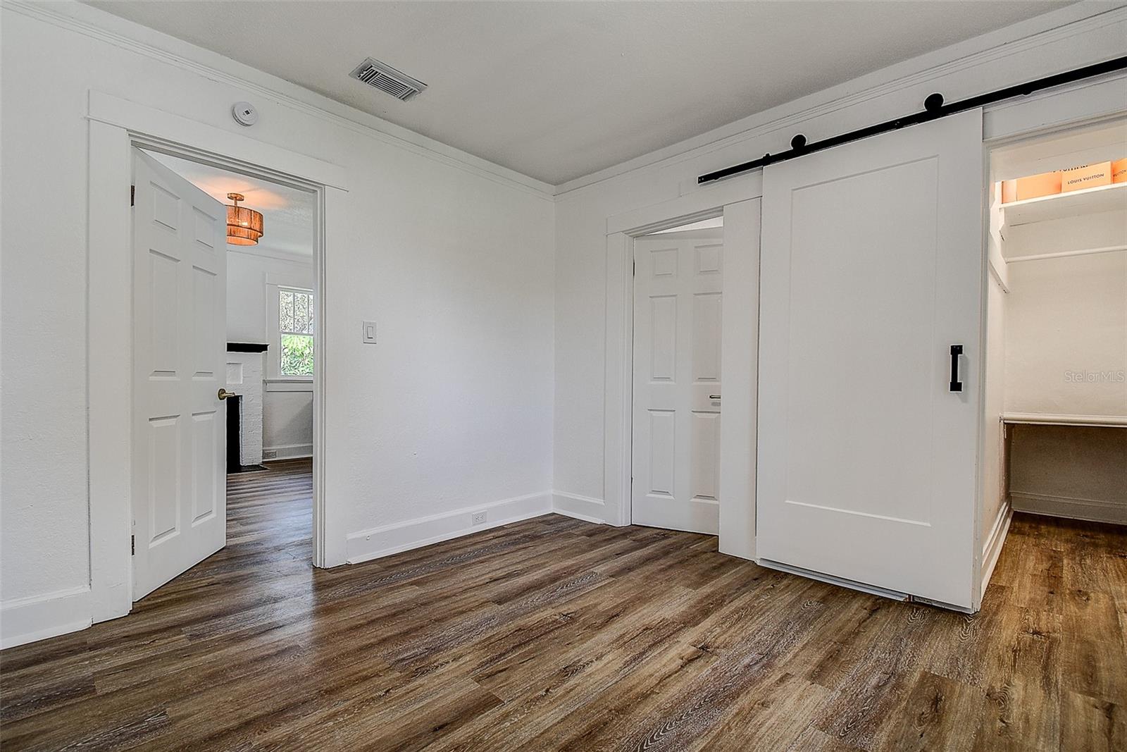 CENTRAL PARK REV - Residential