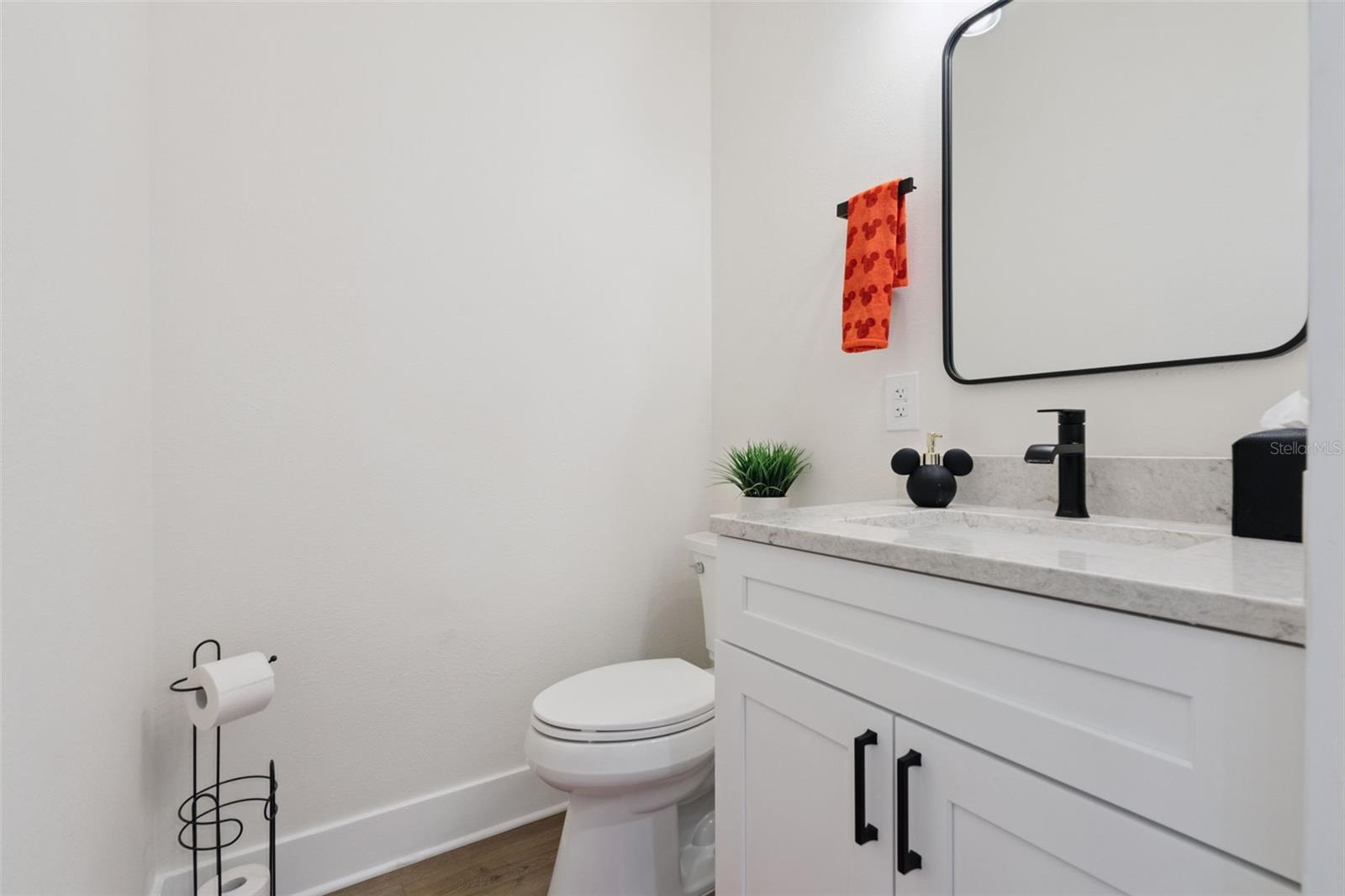 SPRING PARK TOWNHOMES OF SOUTH VILLAGE - Residential