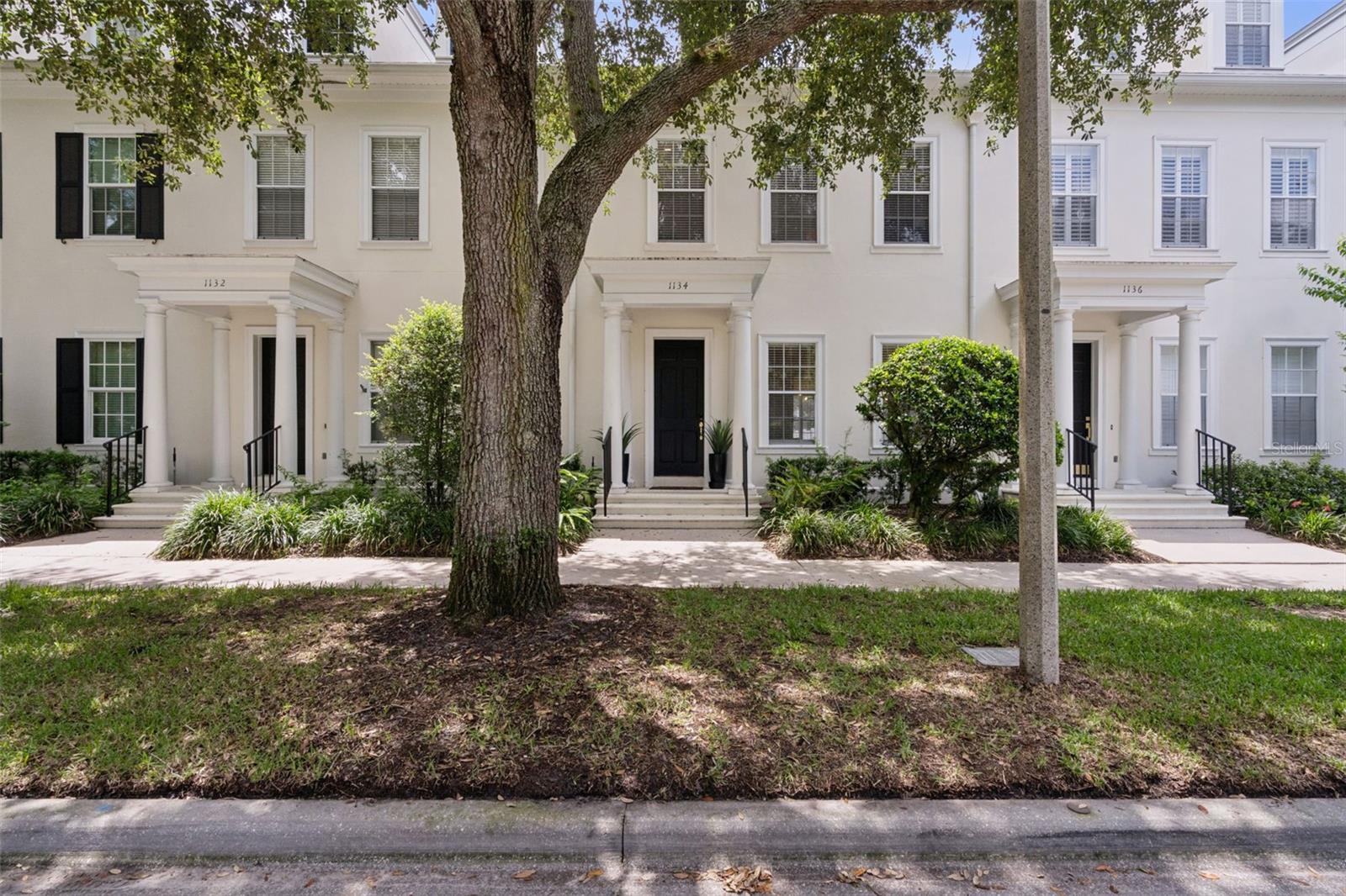 SPRING PARK TOWNHOMES OF SOUTH VILLAGE - Residential