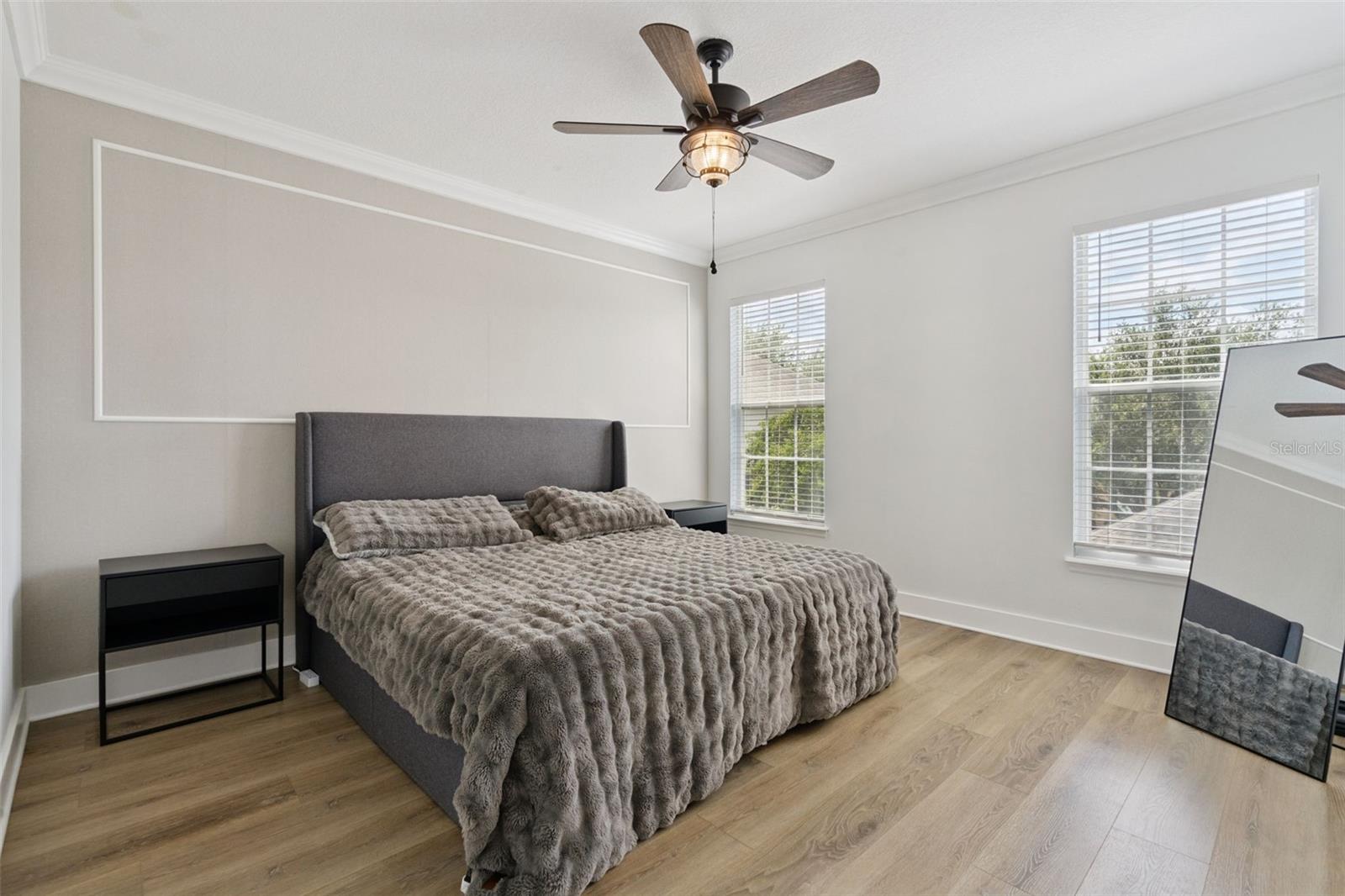 SPRING PARK TOWNHOMES OF SOUTH VILLAGE - Residential