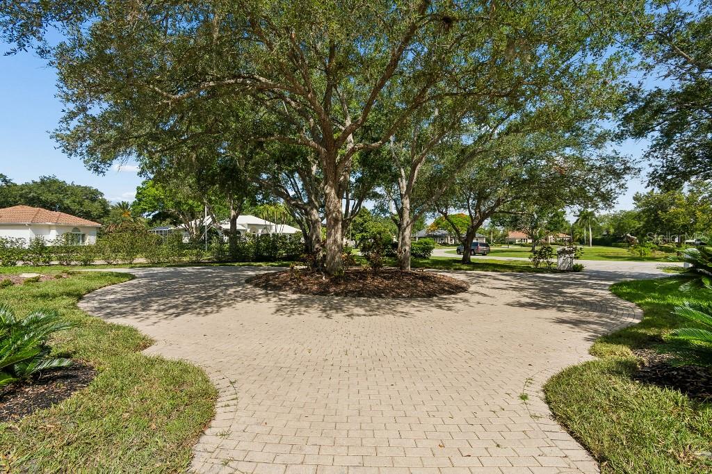 LAUREL OAK ESTATES SEC 03 - Residential