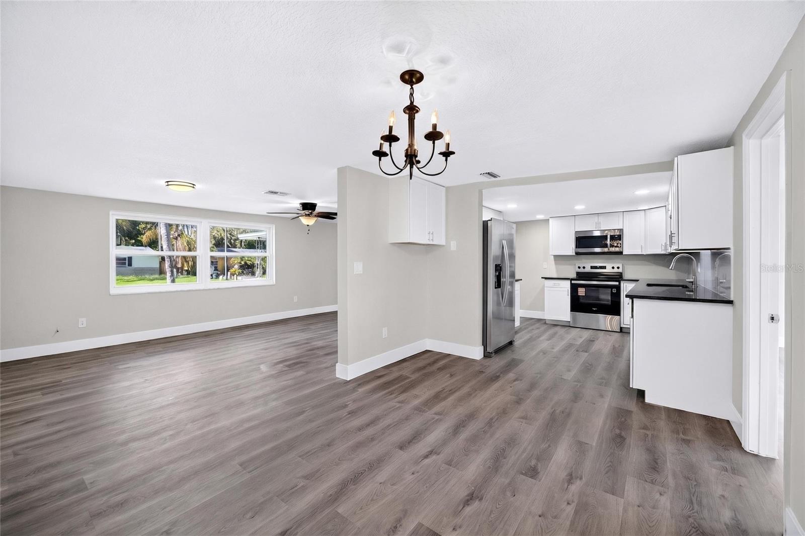 BAY PARK ESTATES - Residential