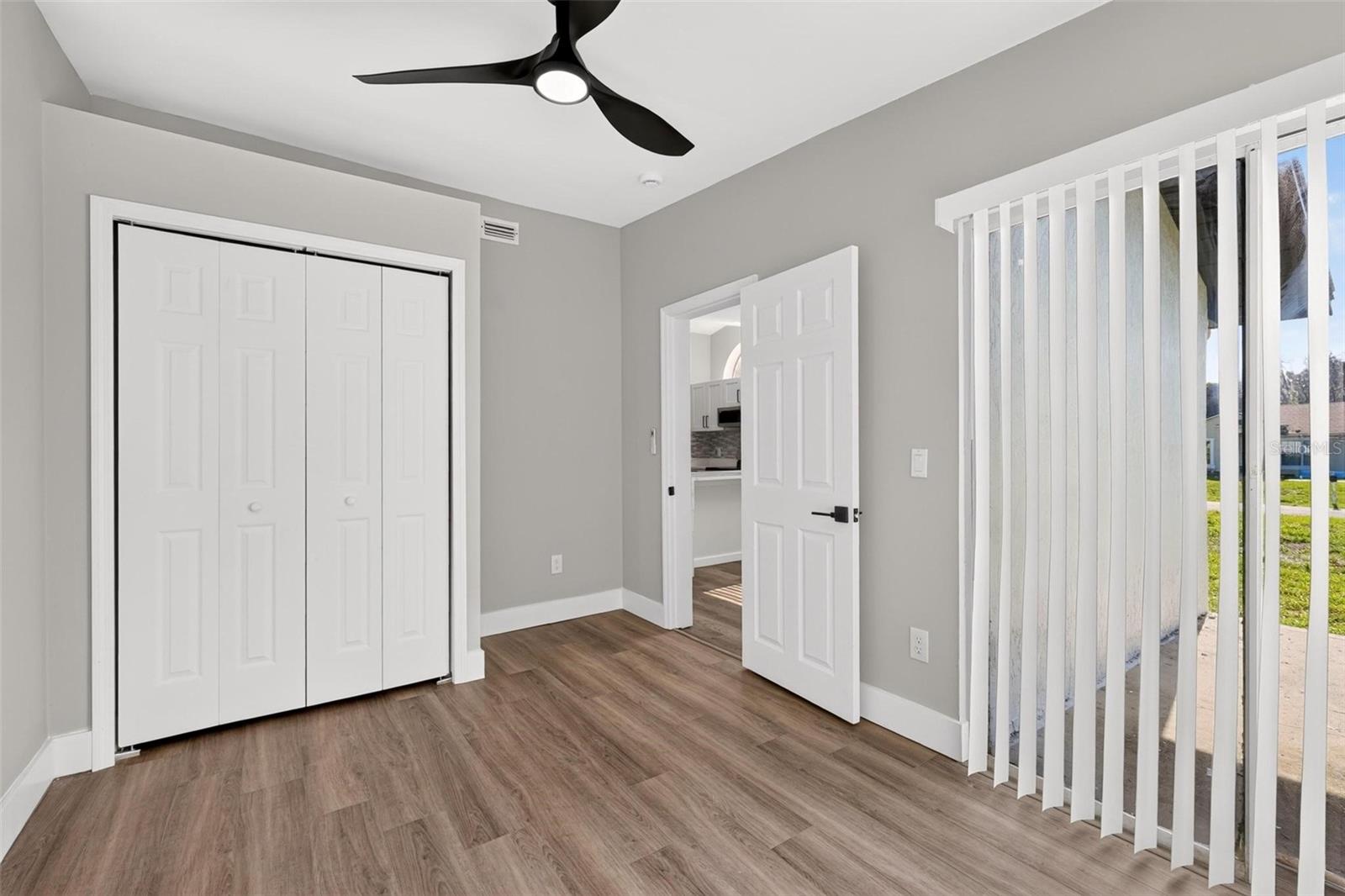 DELTONA LAKES UNIT 75 - Residential