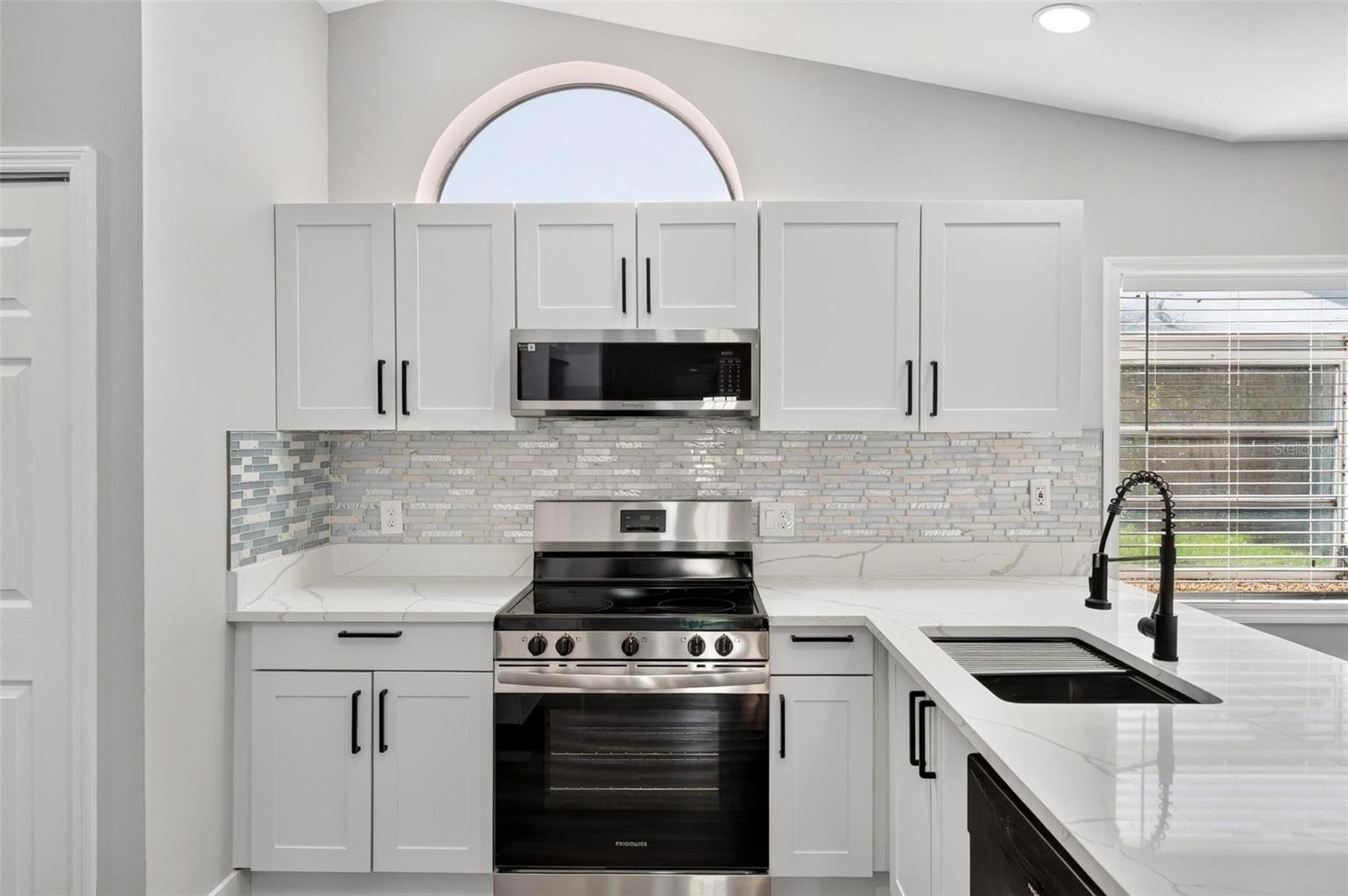 DELTONA LAKES UNIT 75 - Residential