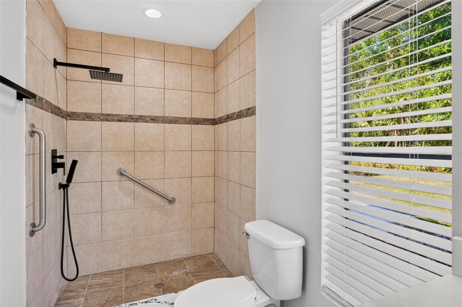 DELTONA LAKES UNIT 75 - Residential