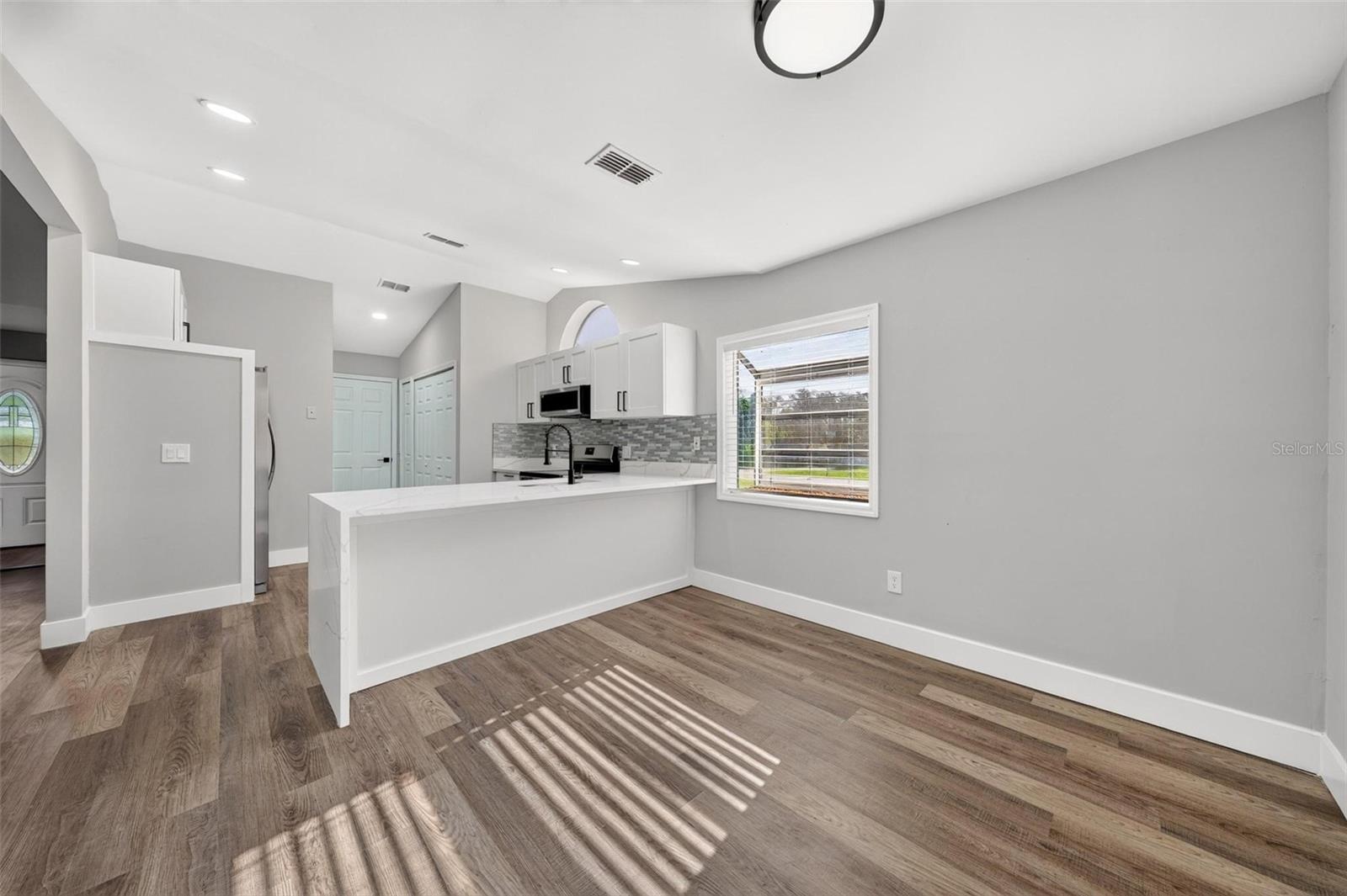 DELTONA LAKES UNIT 75 - Residential