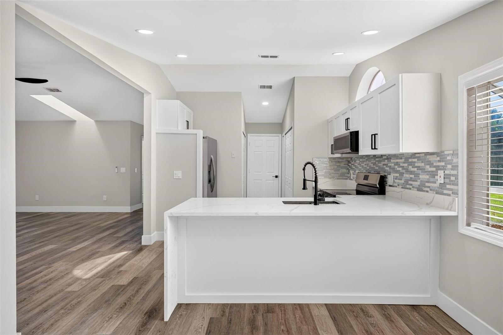 DELTONA LAKES UNIT 75 - Residential
