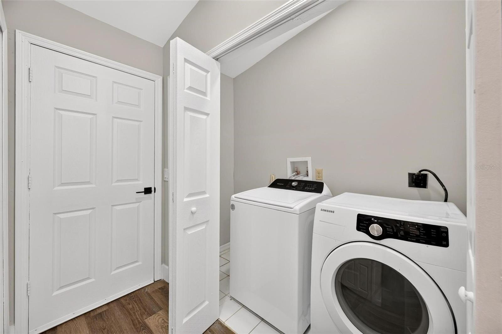 DELTONA LAKES UNIT 75 - Residential