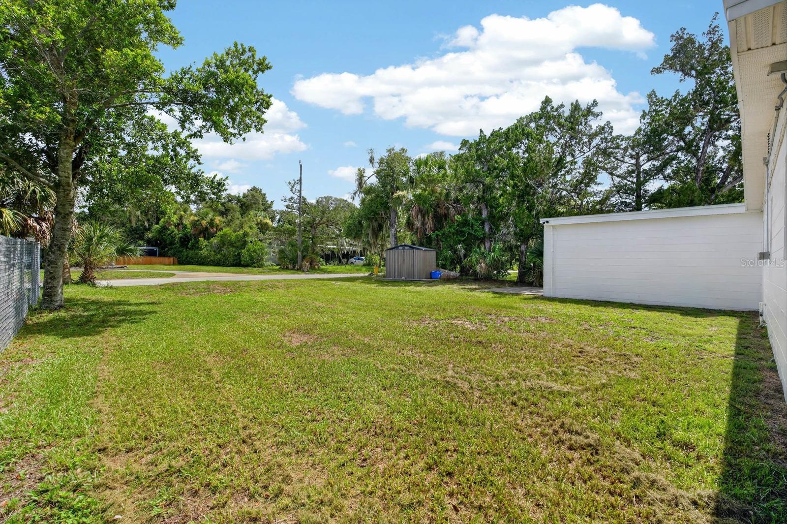 ROGERS PARK MELROSE ORMOND MB 19 PG 74 PER OR - Residential