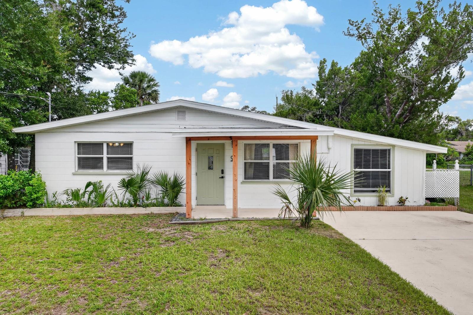 ROGERS PARK MELROSE ORMOND MB 19 PG 74 PER OR - Residential