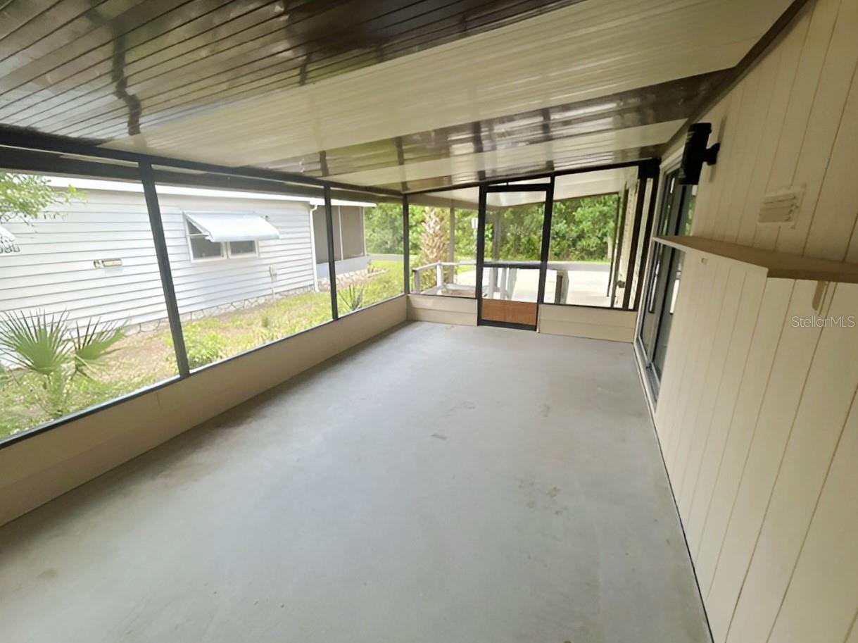 LEISURE WORLD PARK - Residential