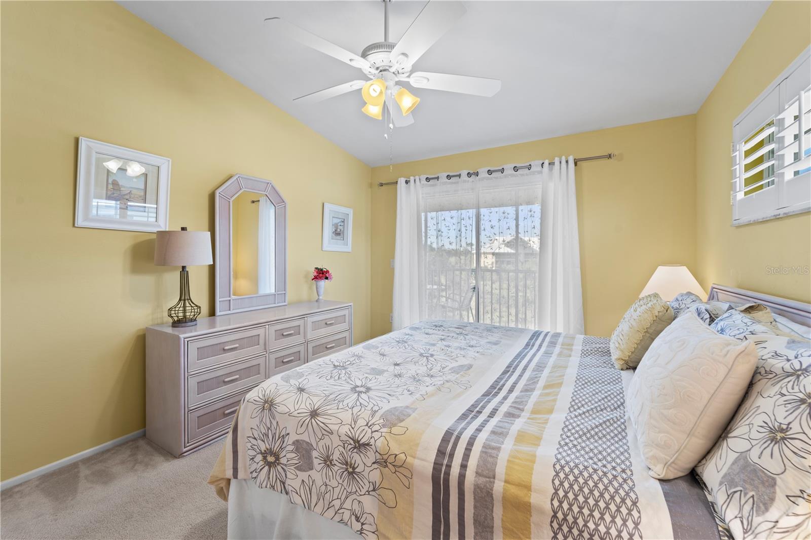 GOLDEN TEE PH 01 BLDG 14 - Residential