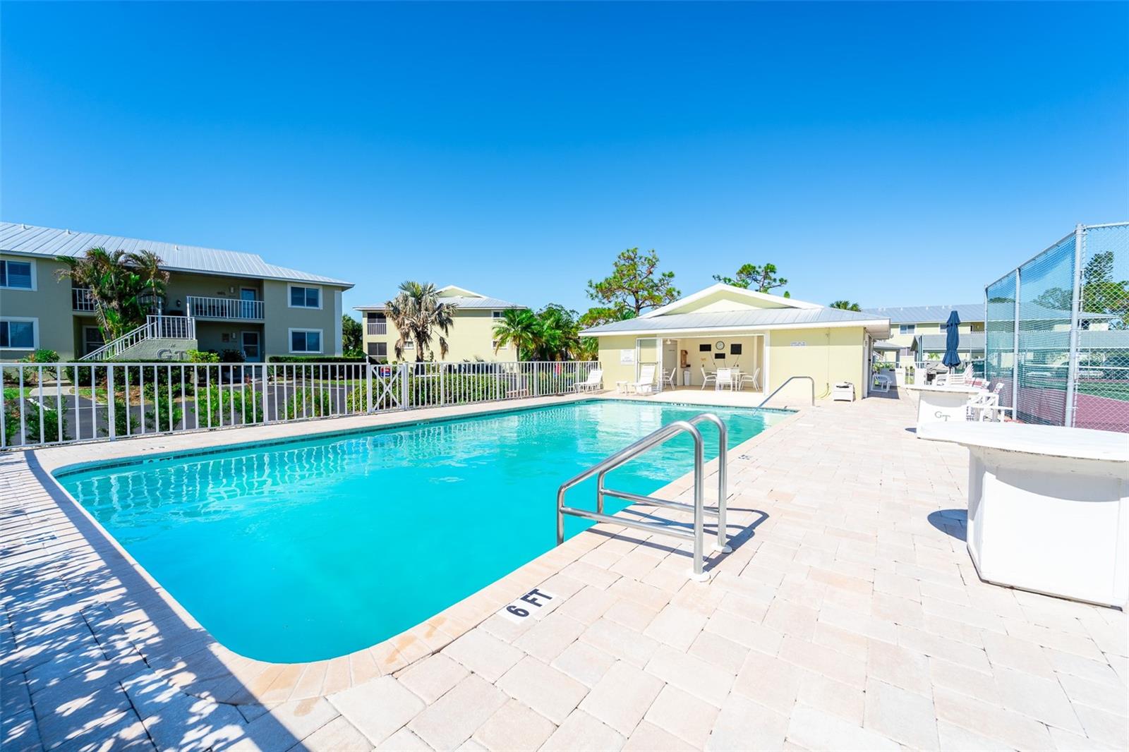 GOLDEN TEE PH 01 BLDG 14 - Residential