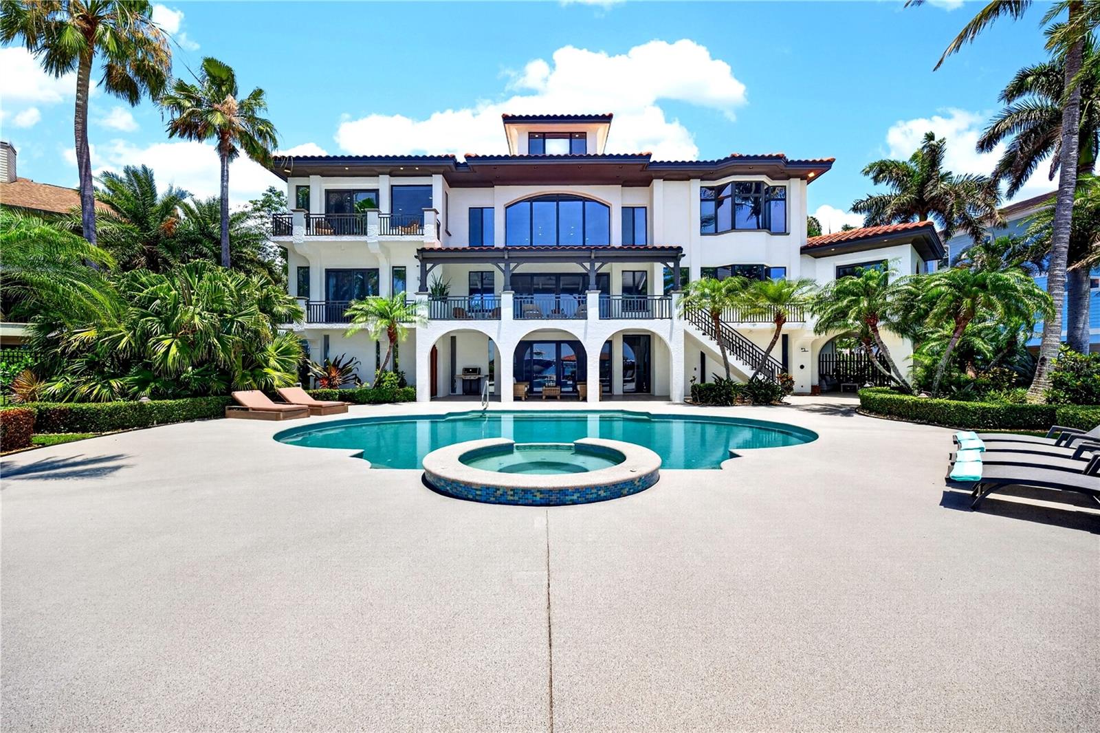 SUNSET HARBOR - Residential