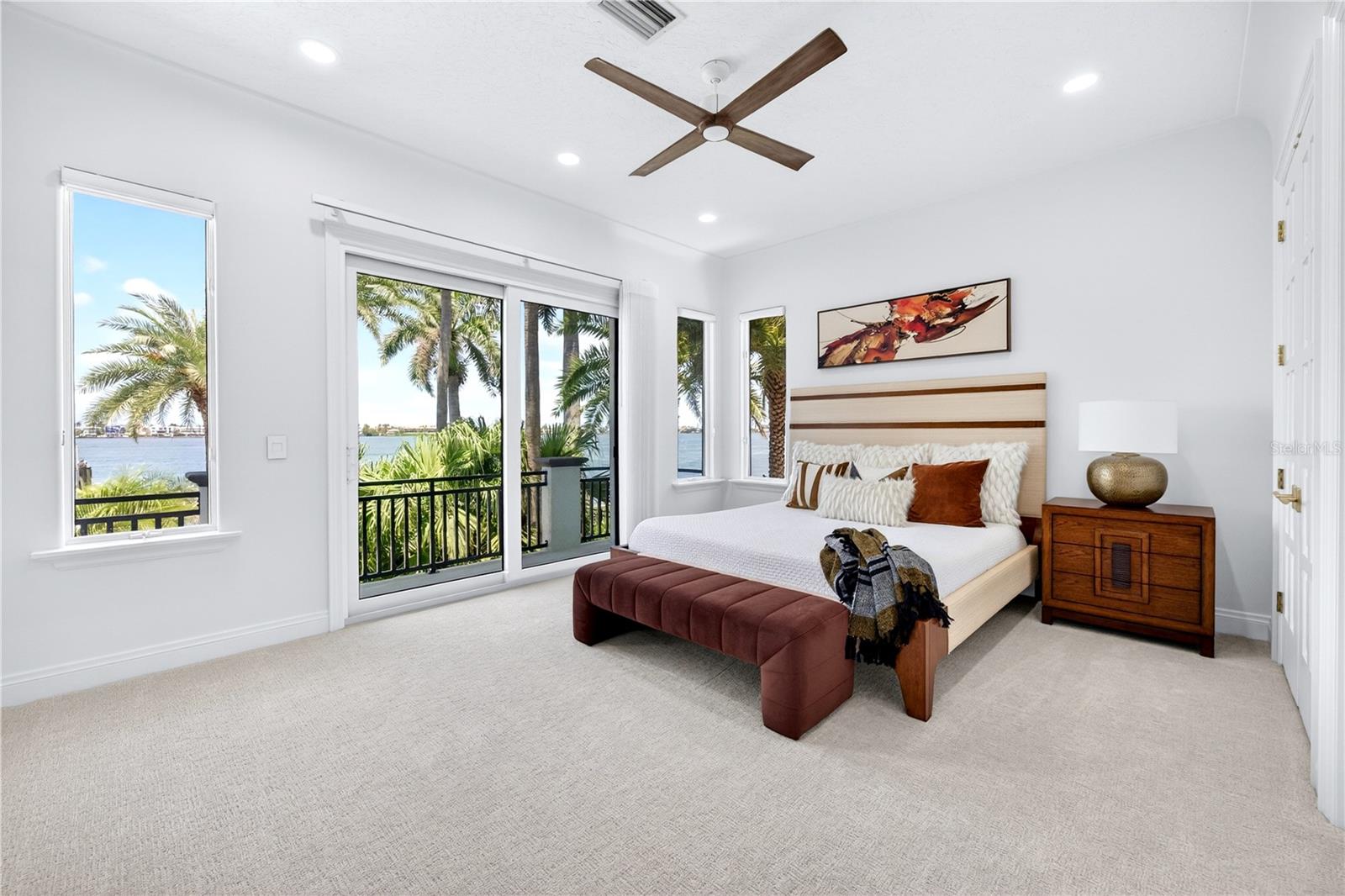 SUNSET HARBOR - Residential