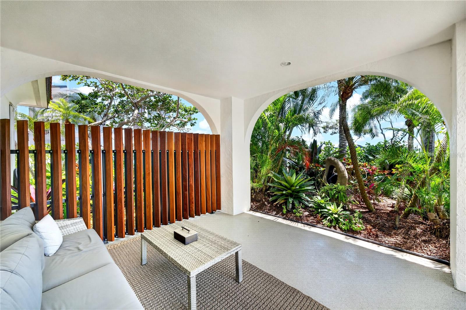 SUNSET HARBOR - Residential