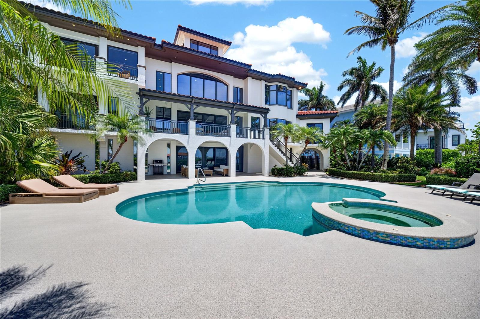 SUNSET HARBOR - Residential