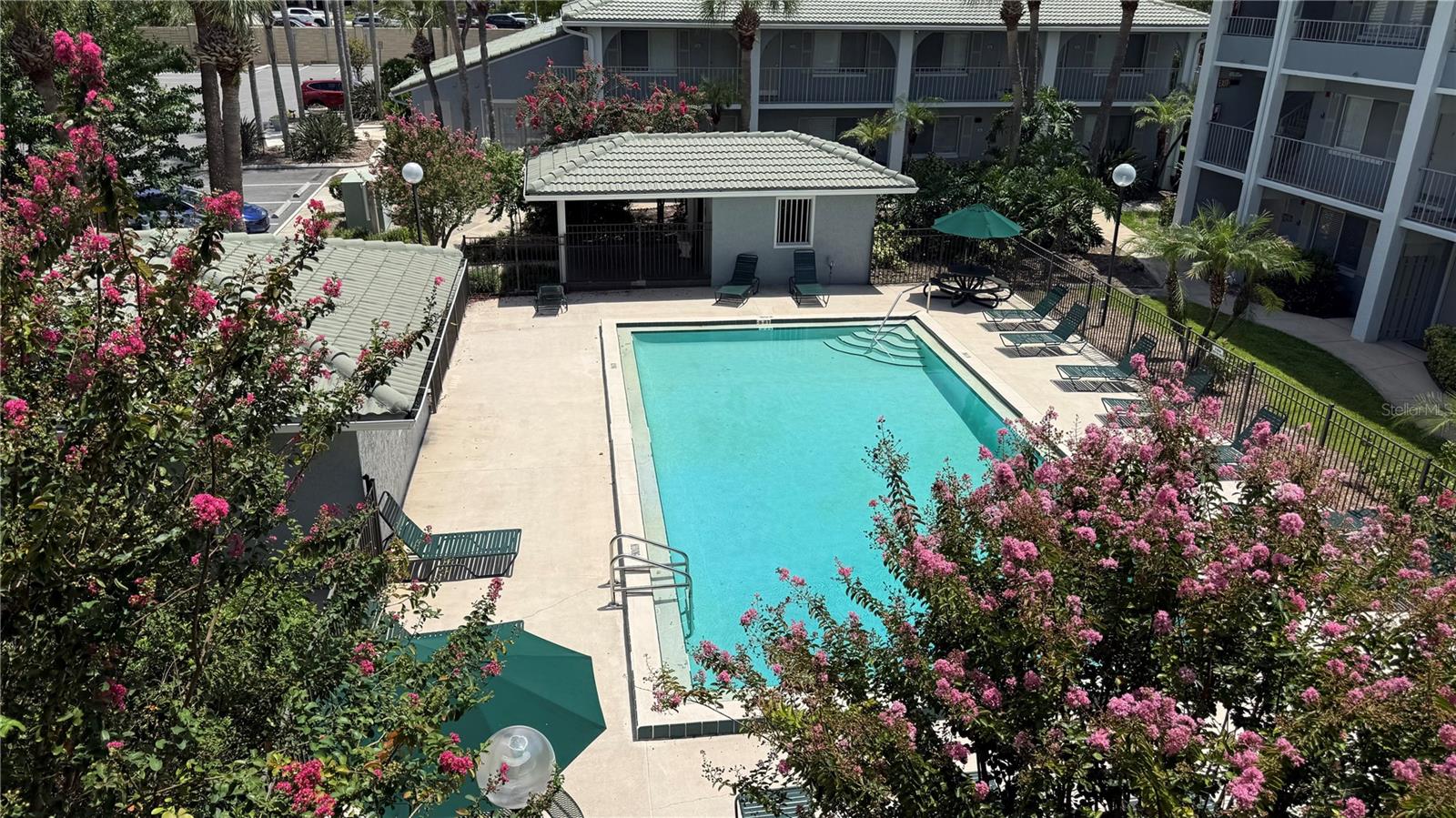 WATERSIDE AT CRANES ROOST A CONDO COMMUNITY - Residential