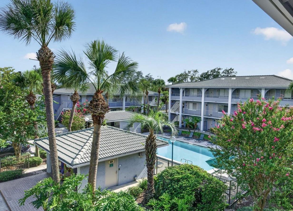 WATERSIDE AT CRANES ROOST A CONDO COMMUNITY - Residential