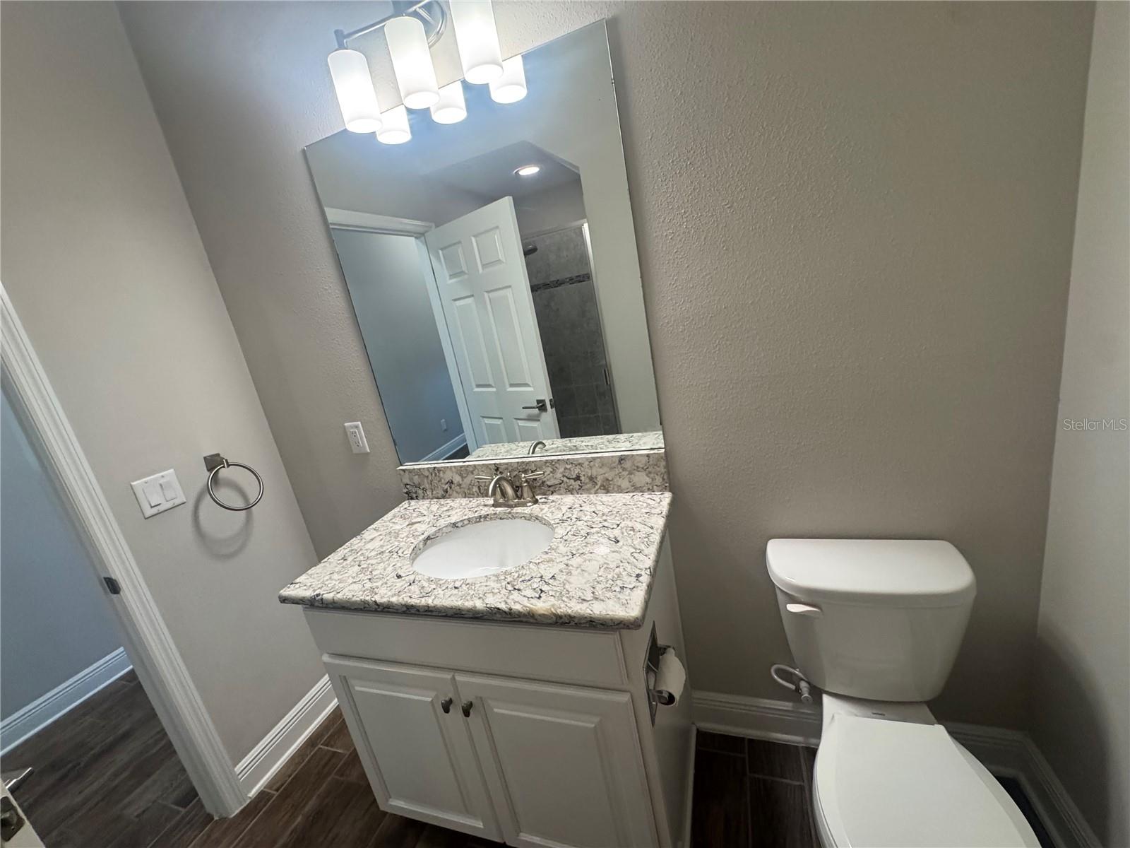 K-BAR RANCH-PCL F - Residential Lease