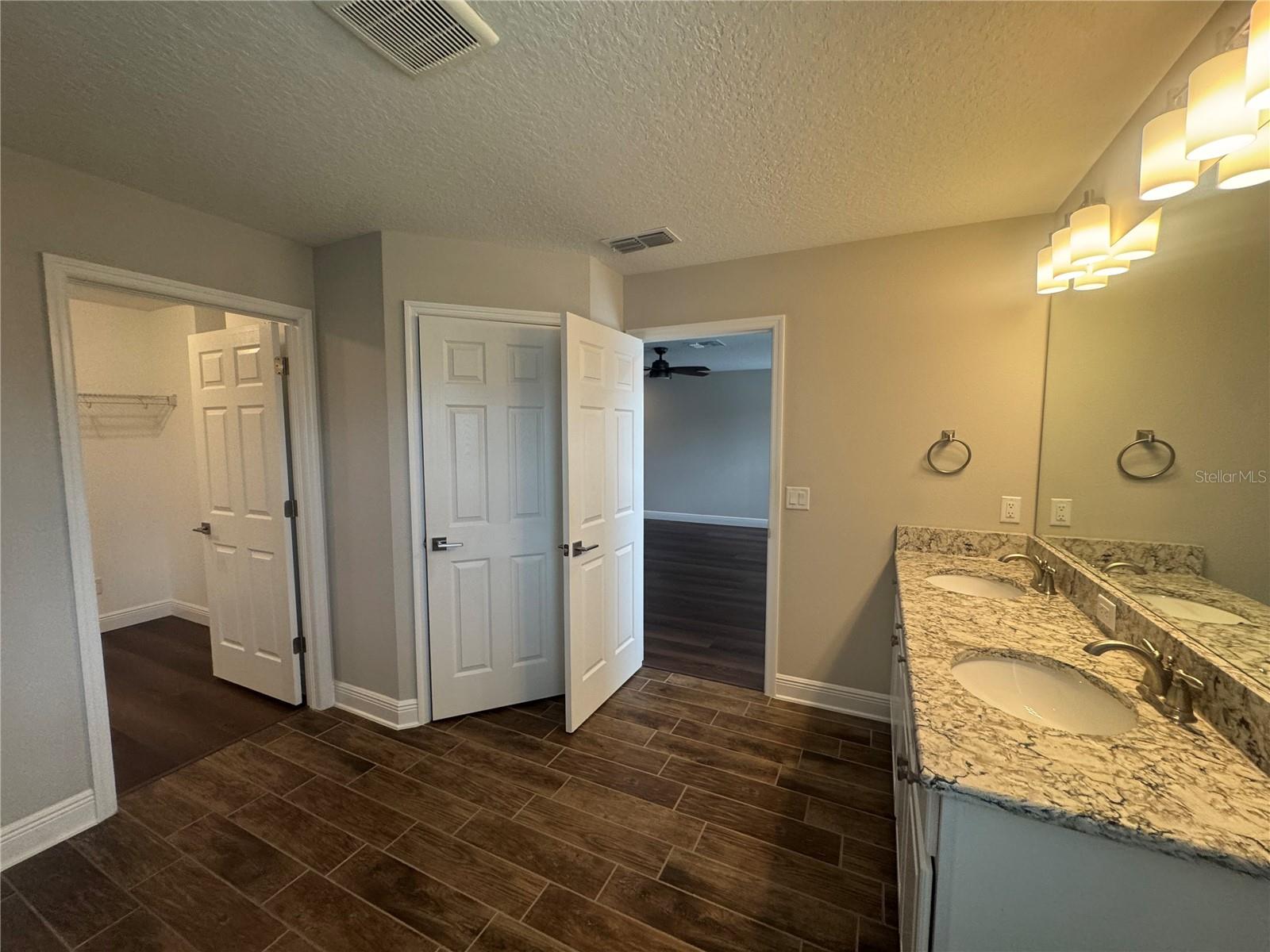 K-BAR RANCH-PCL F - Residential Lease