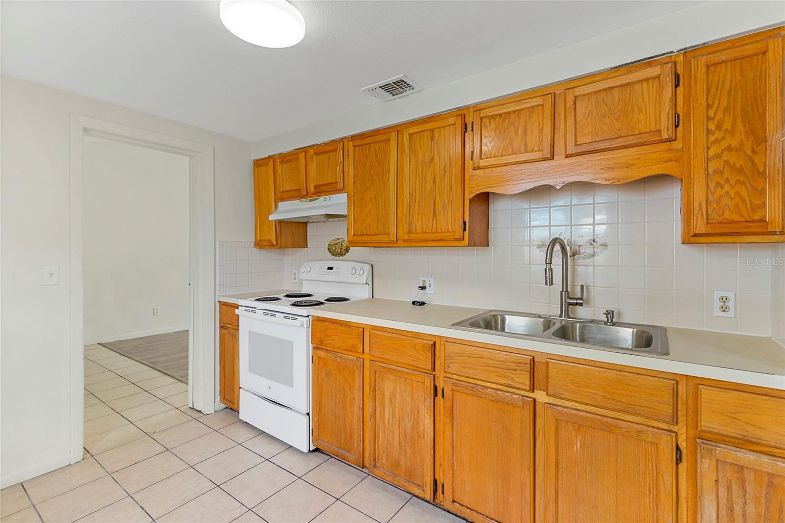 CLEAR VISTA - Residential Lease