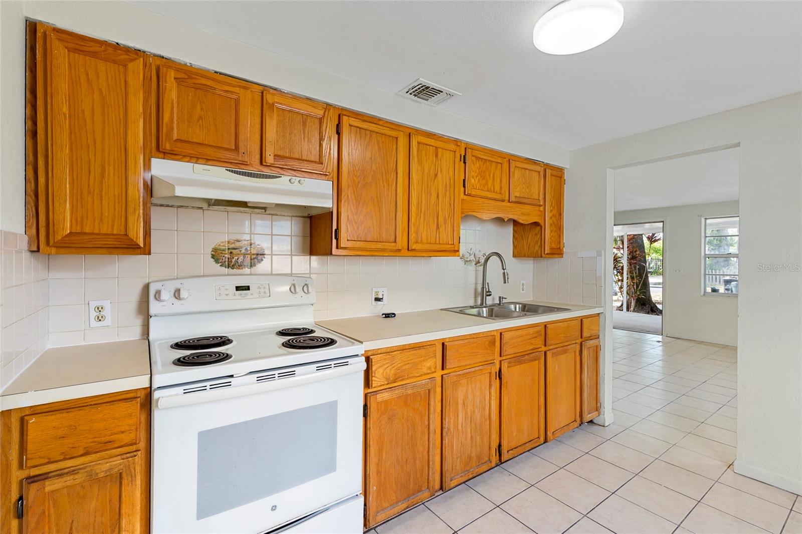 CLEAR VISTA - Residential Lease
