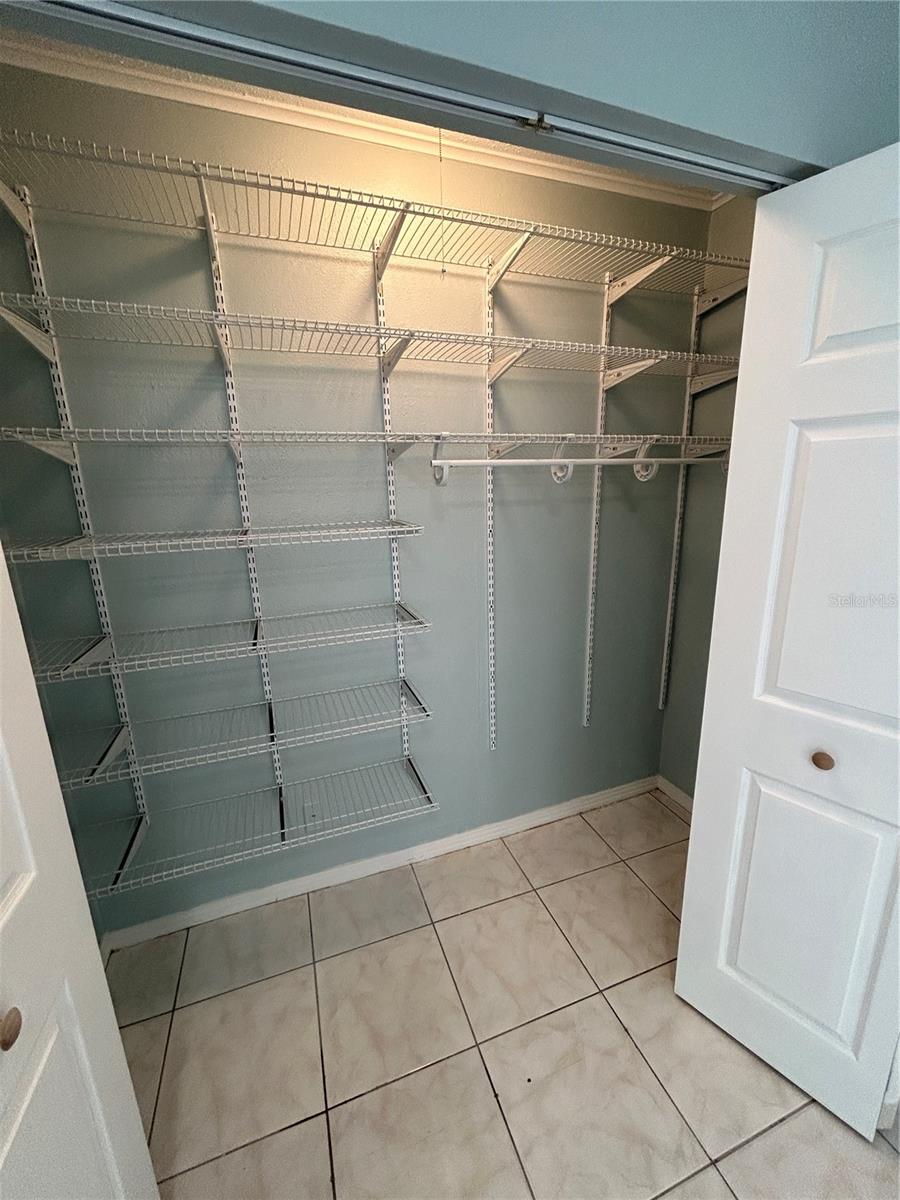 LONG MEADOW - Residential Lease