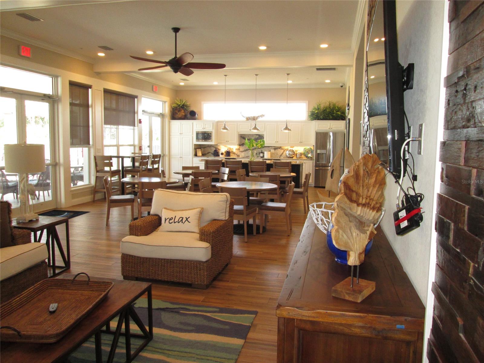 Riverwalk/Coronado Island-Bldg - Residential