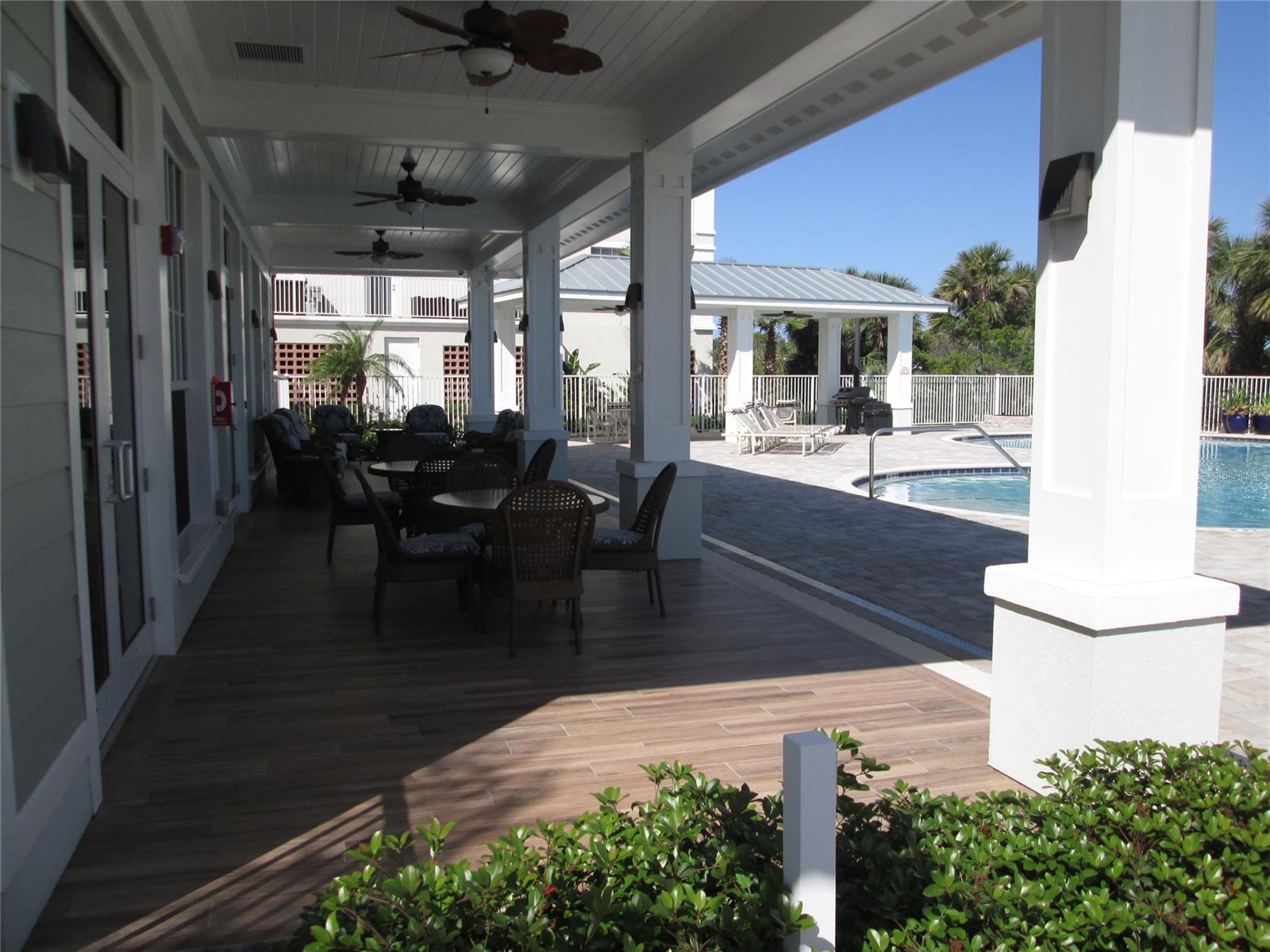 Riverwalk/Coronado Island-Bldg - Residential