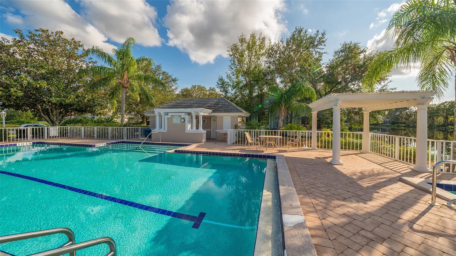 UNIVERSITY PARK COUNTRY CLUB - Residential