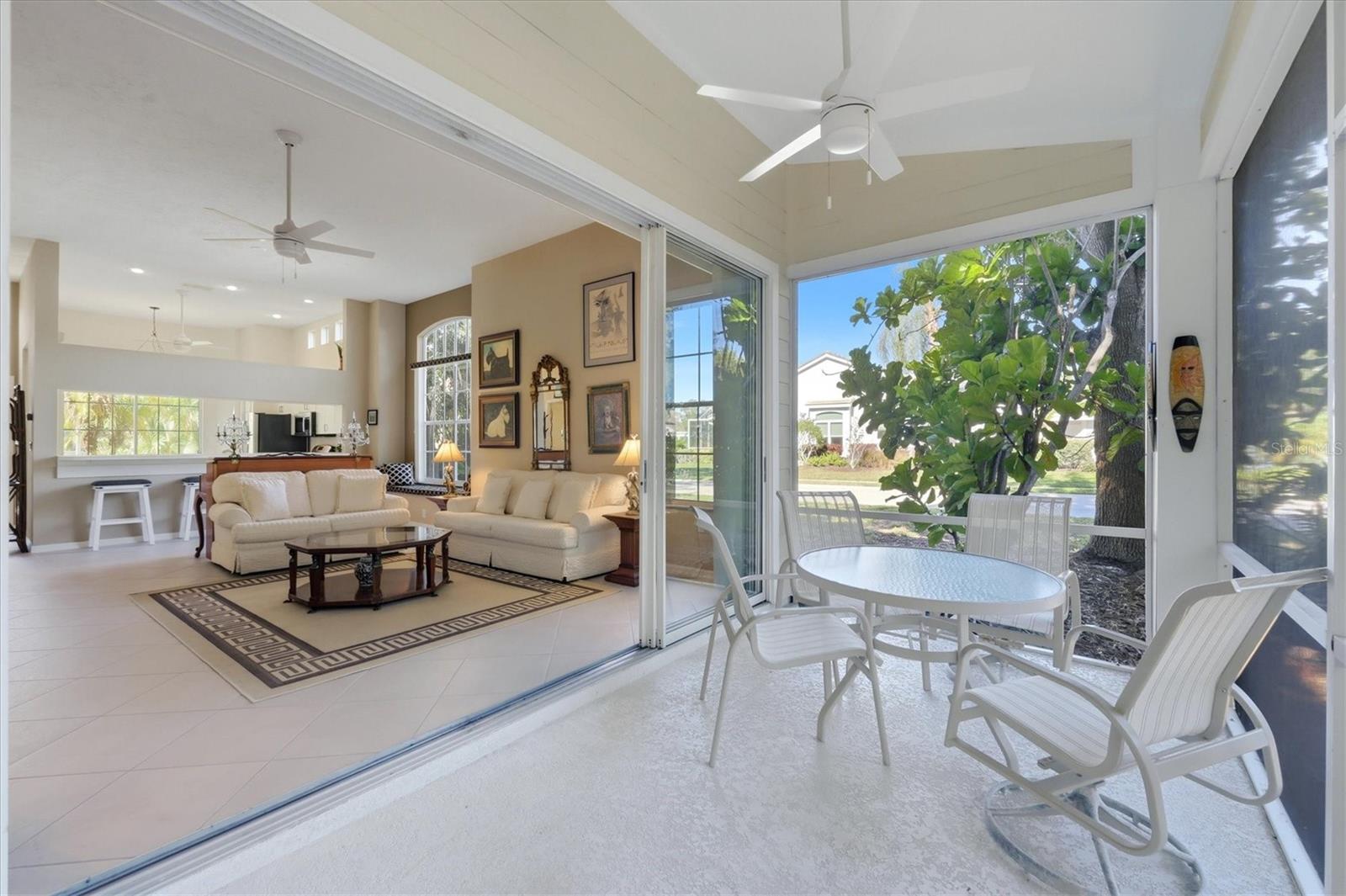 UNIVERSITY PARK COUNTRY CLUB - Residential