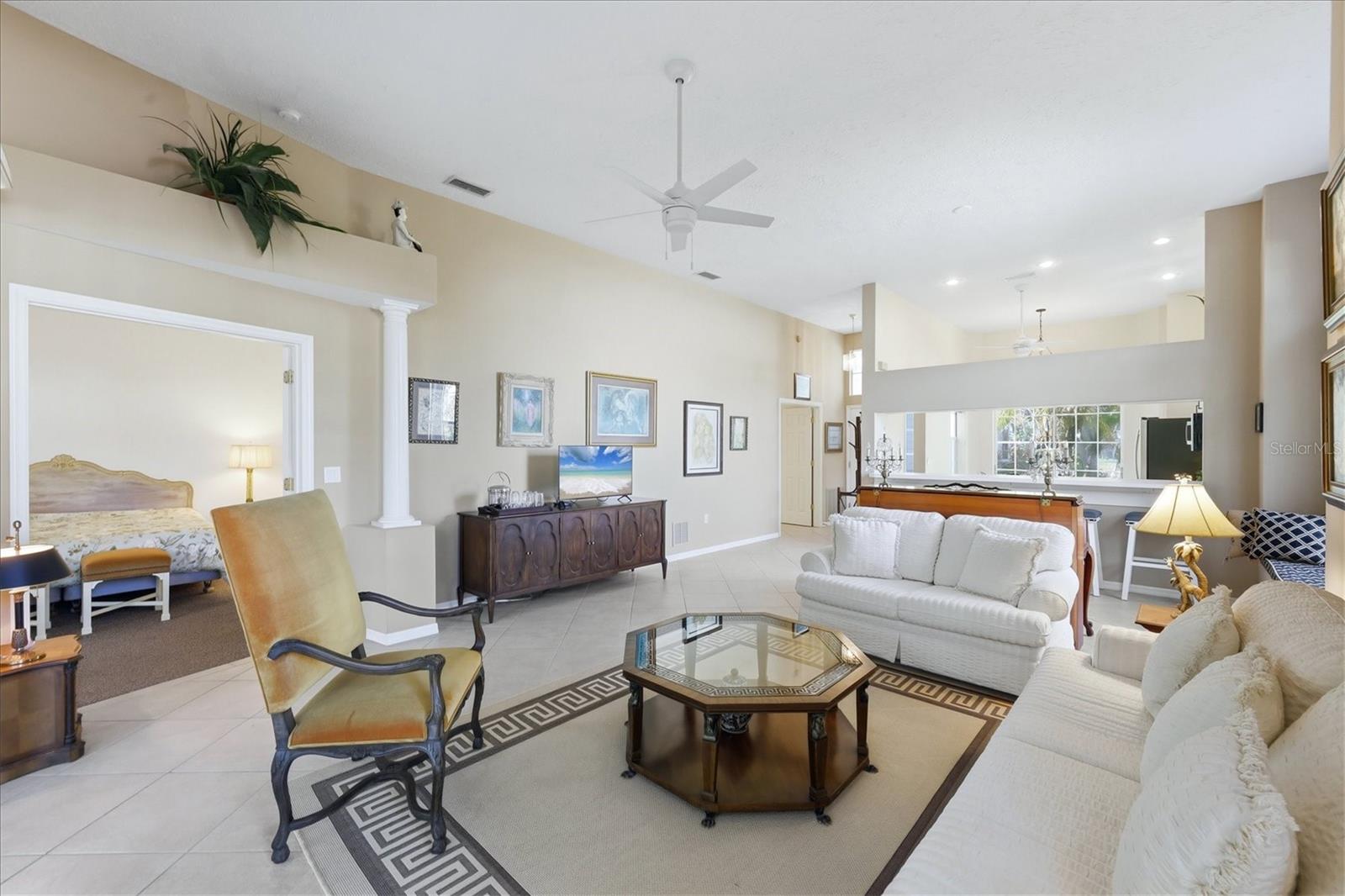 UNIVERSITY PARK COUNTRY CLUB - Residential