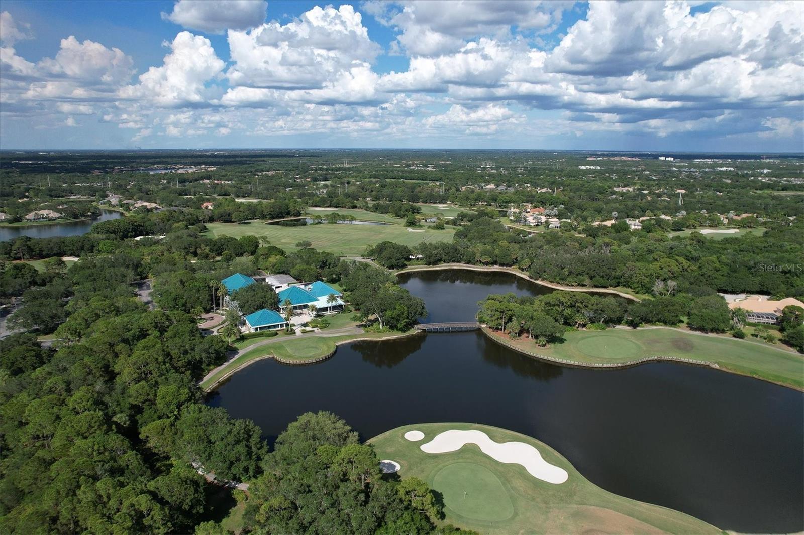 UNIVERSITY PARK COUNTRY CLUB - Residential