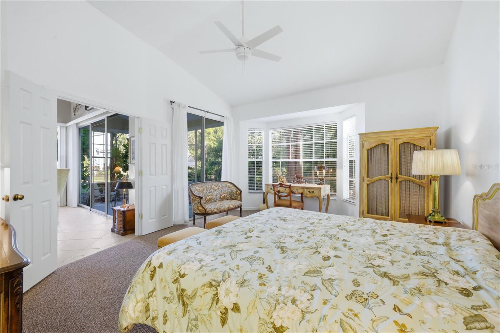 UNIVERSITY PARK COUNTRY CLUB - Residential