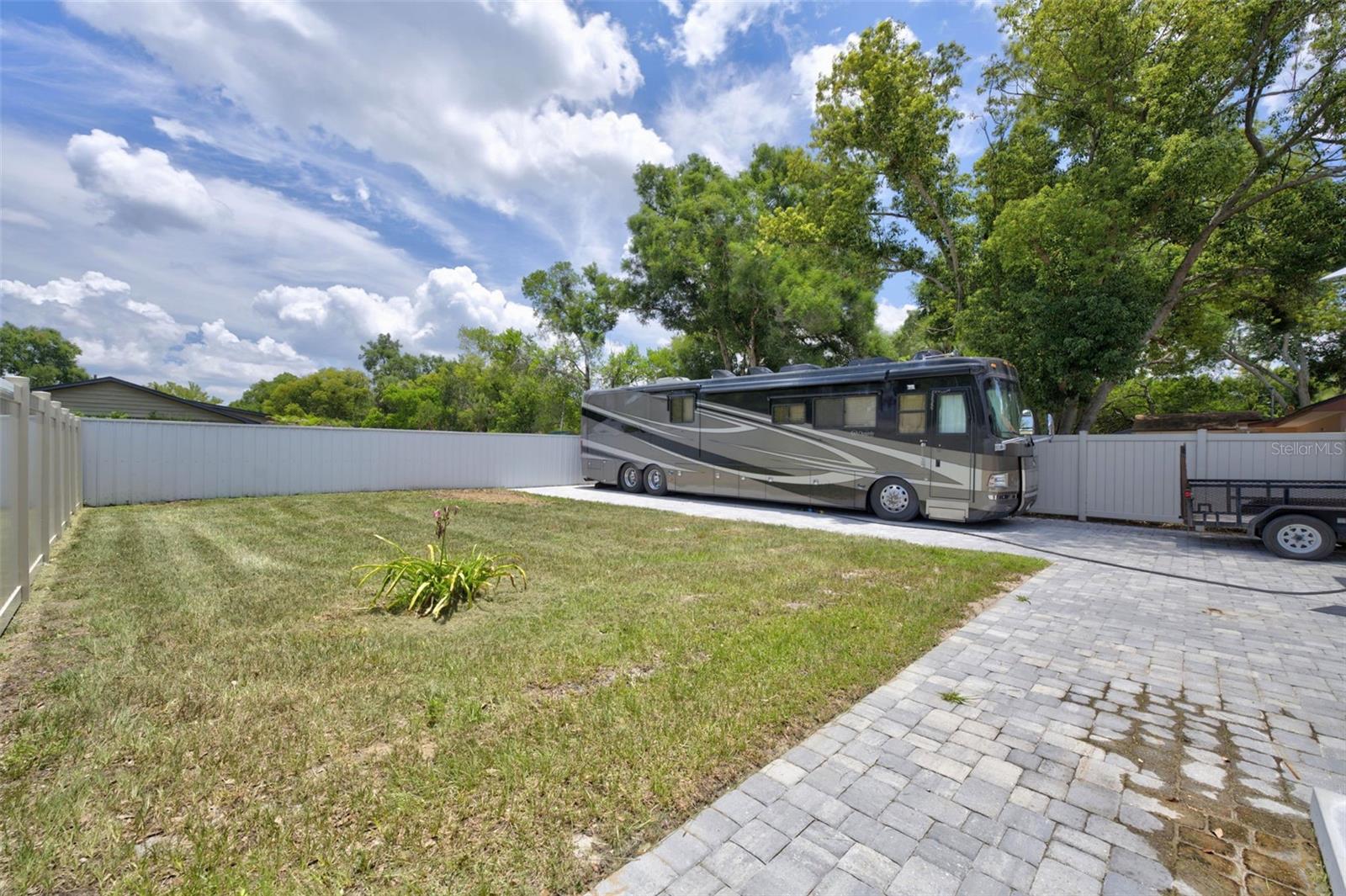 EUSTIS LEONARDS SUB - Residential