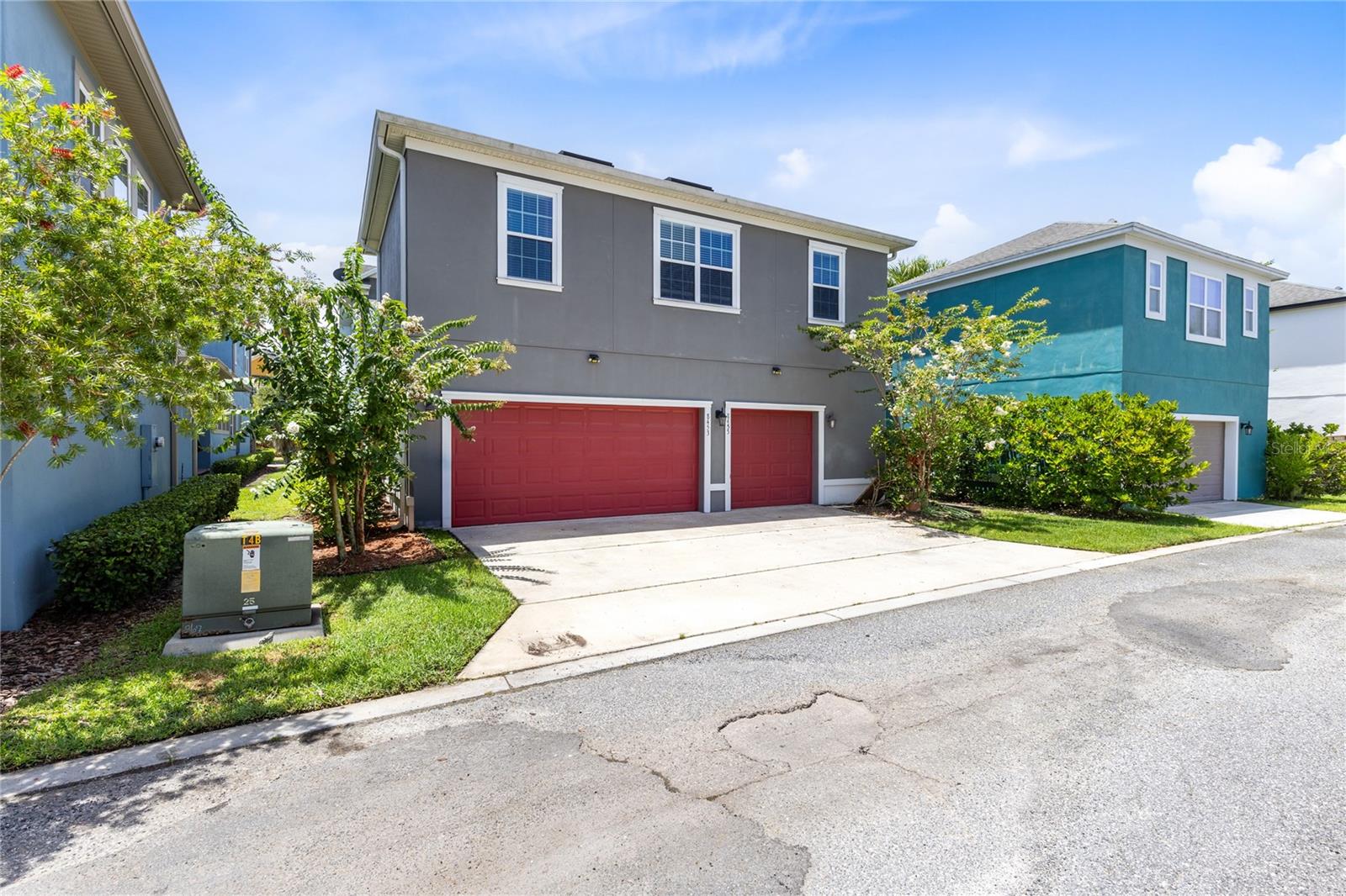 LAUREATE PARK - Residential Lease