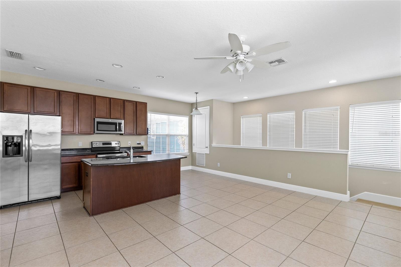 LAUREATE PARK - Residential Lease