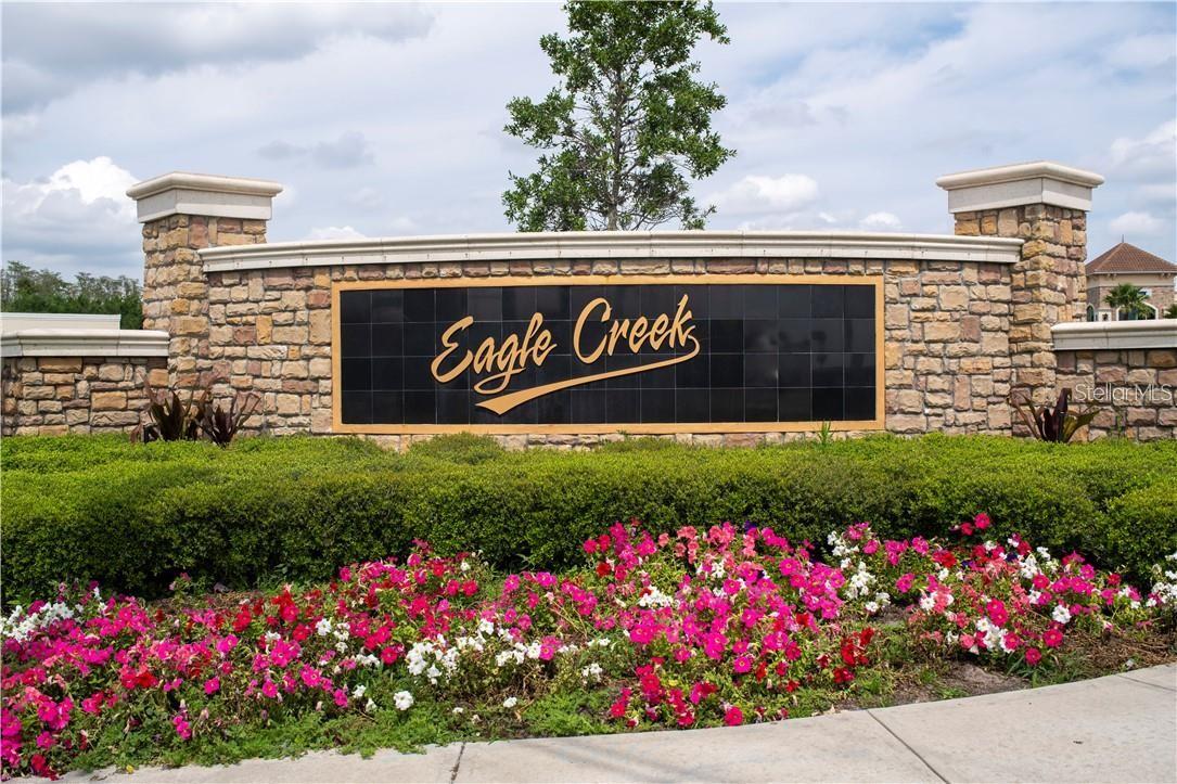 BEAUTIFUL TOWNHOUSE located in the Eagles Creek Golf Community of Lake Nona. With an excellent corner location, it is a comfortable property ideal for your family that consists of 3 bedrooms and 2.5 bathrooms, a laundry room and two parking spaces and a rear porch where you can admire the sunset. The main living area, which includes the kitchen, dining room and family room, is located on the ground floor and features an open floor plan with tile floors throughout. The kitchen is spacious and equipped with solid wood cabinets, granite countertops, and stainless steel appliances. It also includes a center island with a dining bar, perfect for family gatherings and entertaining. On the second floor, it is completely carpeted, where the main room is located with a private bathroom and closet and two comfortable bedrooms with closets. You will also find the laundry room with a washing machine and dryer. This beautiful Lake Nona golf community offers fantastic facilities, private security, in its surroundings you will find various restaurants, shopping centers, excellent schools, proximity to the airport and Disney parks, it is the perfect Community for you and your family.