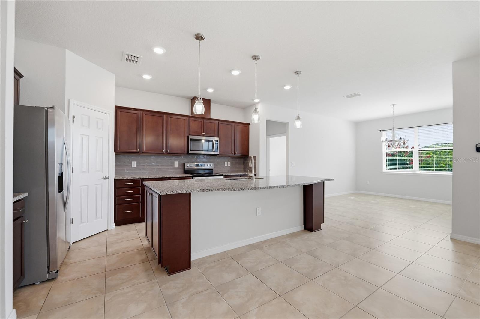 EPPERSON RANCH SOUTH PH 3A - Residential